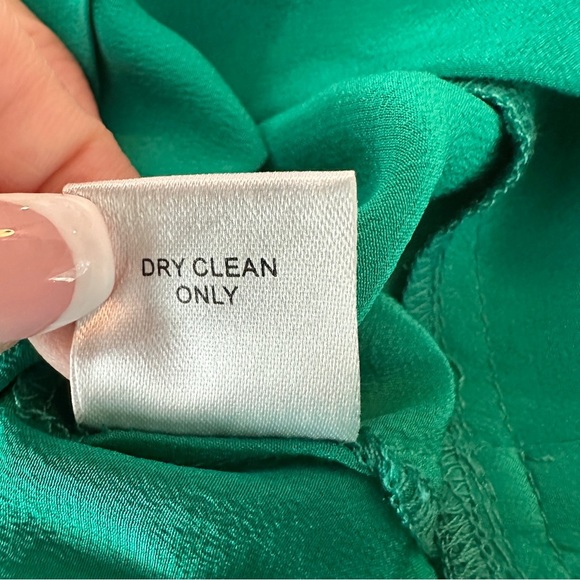 Anthropologie Greylin 100% Silk Emerald Green Ruffle Sleeveless Mini Dress M - Picture 15 of 16